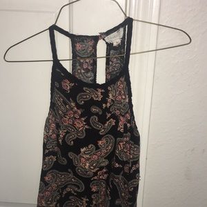 La hearts pacsun crop top